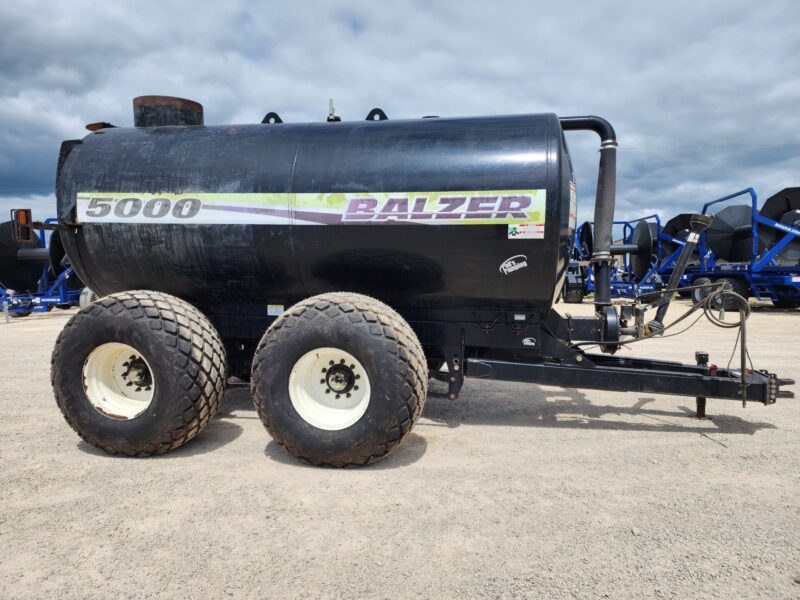 #2 ’20 Balzer 5000 Gallon Tanker w. Steerable Axle