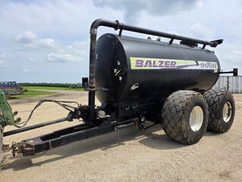 #3 ’20 Balzer 5000 Gallon Tanker w. Steerable Axle