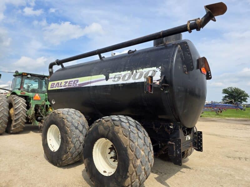 #3 ’20 Balzer 5000 Gallon Tanker w. Steerable Axle
