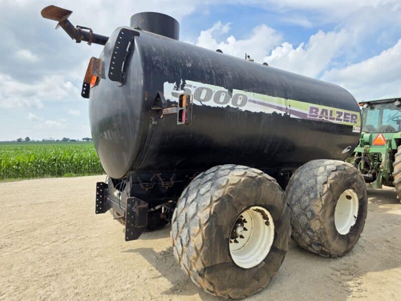 #3 ’20 Balzer 5000 Gallon Tanker w. Steerable Axle