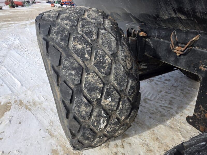 #3 ’20 Balzer 5000 Gallon Tanker w. Steerable Axle