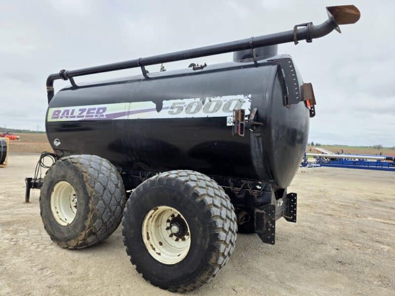 #3 ’20 Balzer 5000 Gallon Tanker w. Steerable Axle