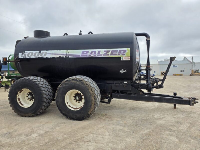 #3 ’20 Balzer 5000 Gallon Tanker w. Steerable Axle