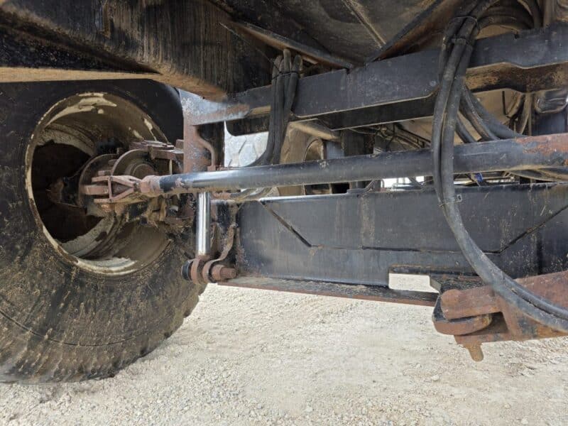 #3 ’20 Balzer 5000 Gallon Tanker w. Steerable Axle