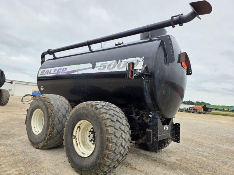 #3 ’20 Balzer 5000 Gallon Tanker w. Steerable Axle