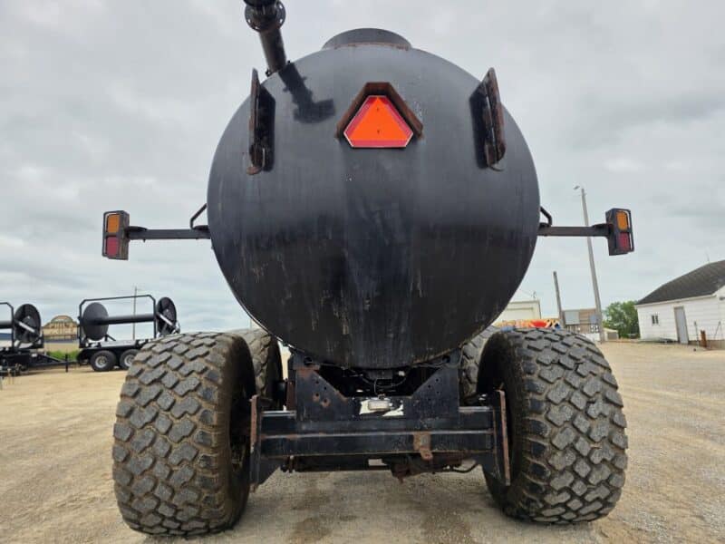 #3 ’20 Balzer 5000 Gallon Tanker w. Steerable Axle