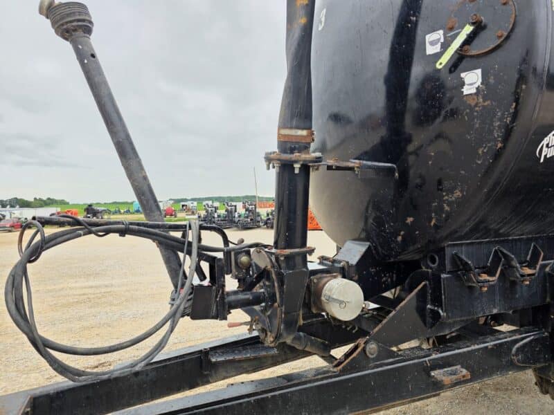#3 ’20 Balzer 5000 Gallon Tanker w. Steerable Axle