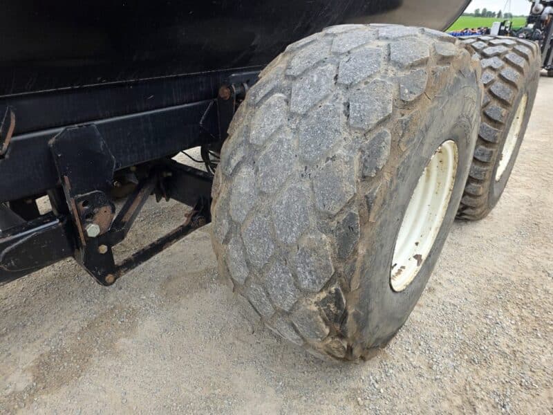 #3 ’20 Balzer 5000 Gallon Tanker w. Steerable Axle