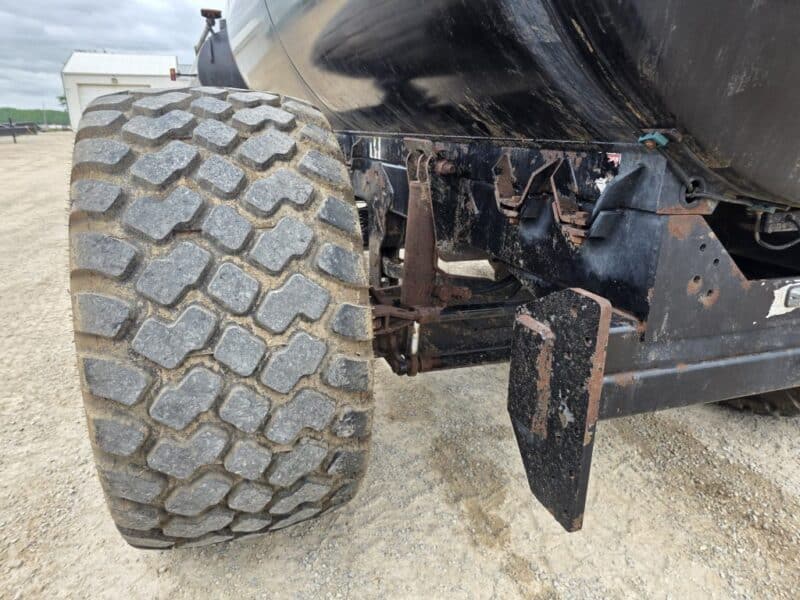 #3 ’20 Balzer 5000 Gallon Tanker w. Steerable Axle