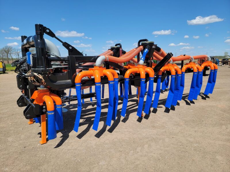 Used #10 48′ Dribble Bar with 4″ Drop Hoses