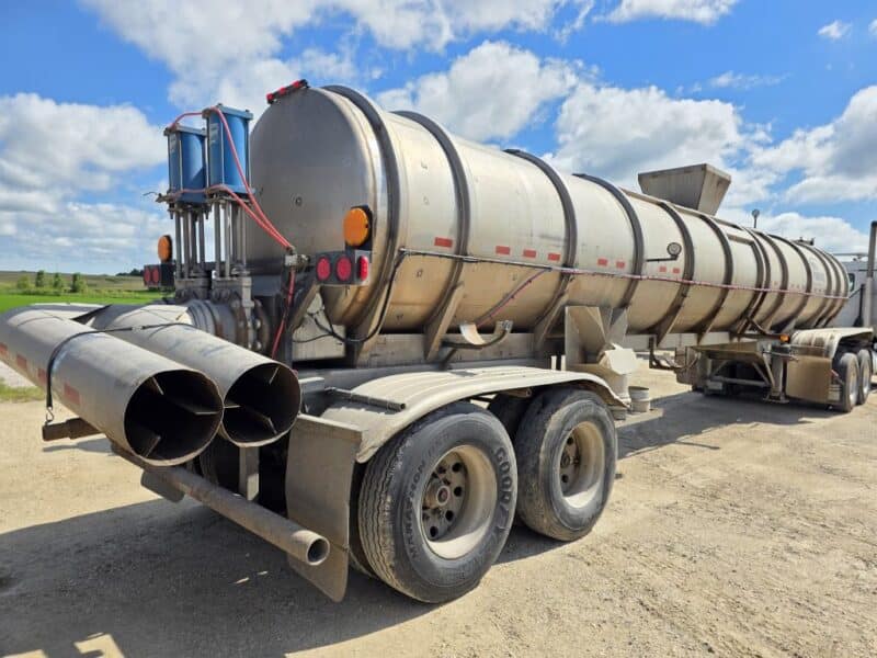 Dual 12″ T-124 1991 Brenner 6000 Gallon Stainless Steel Semi Tanker