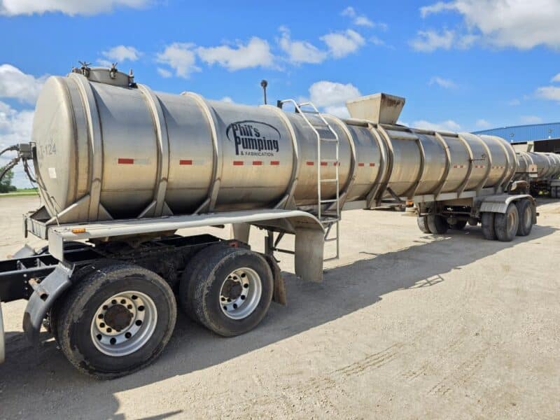 Dual 12″ T-124 1991 Brenner 6000 Gallon Stainless Steel Semi Tanker