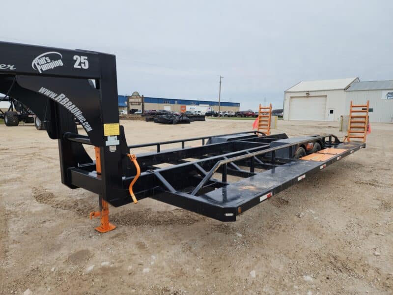 F-25 RBraun Boat Trailer Gooseneck