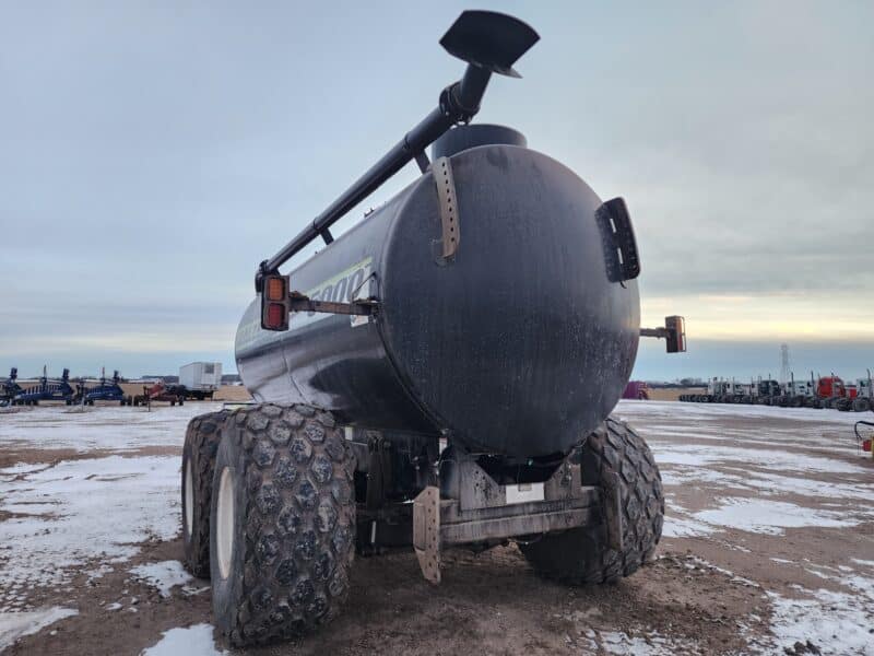 #4 Balzer 5000 Gallon Tanker w. Steerable Axle