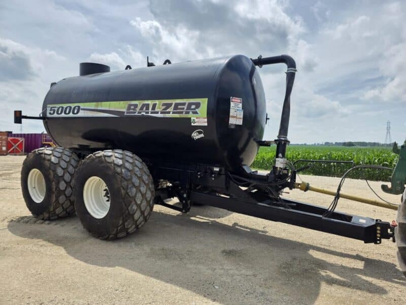 #4 Balzer 5000 Gallon Tanker w. Steerable Axle