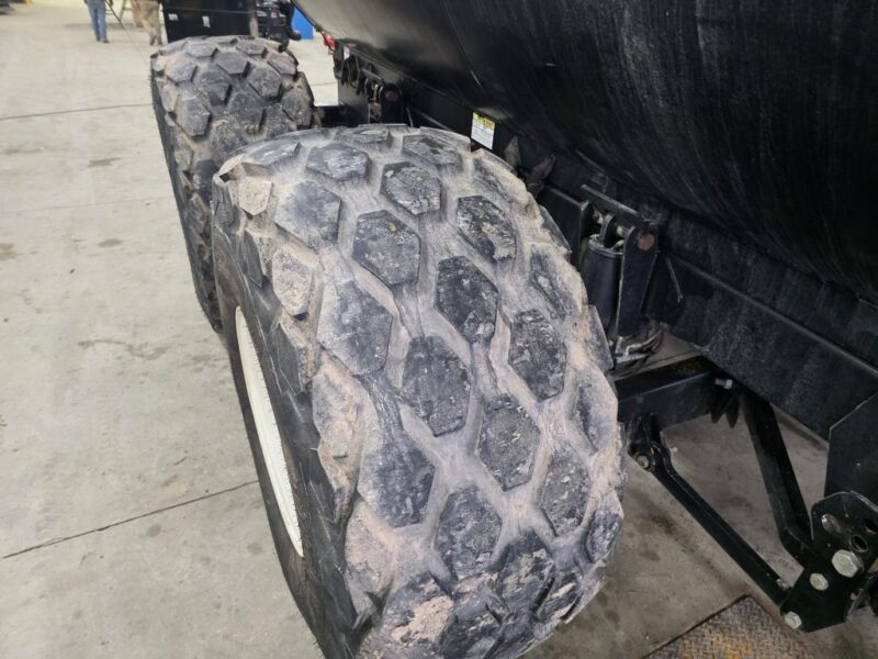 #4 Balzer 5000 Gallon Tanker w. Steerable Axle