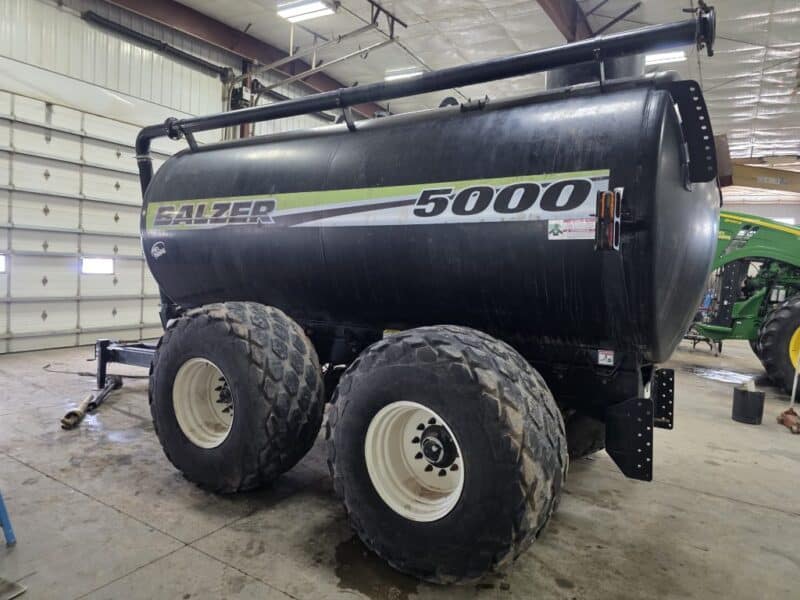 #4 Balzer 5000 Gallon Tanker w. Steerable Axle