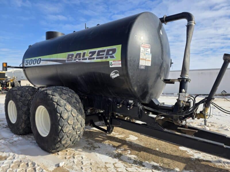 #4 Balzer 5000 Gallon Tanker w. Steerable Axle