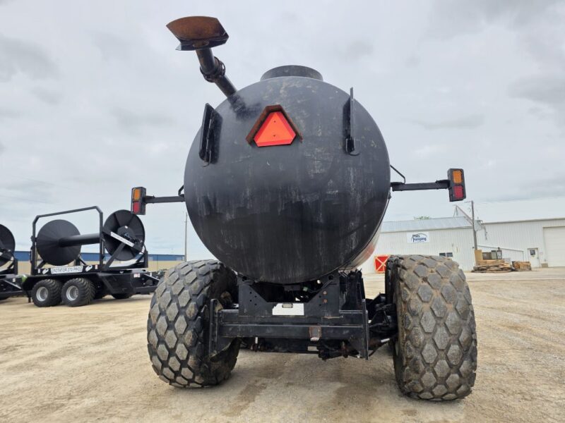 #4 Balzer 5000 Gallon Tanker w. Steerable Axle