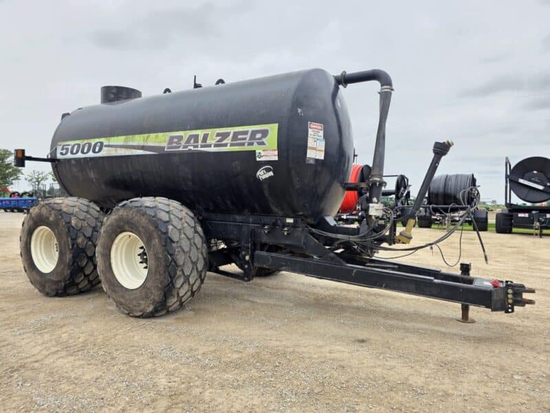 #4 Balzer 5000 Gallon Tanker w. Steerable Axle