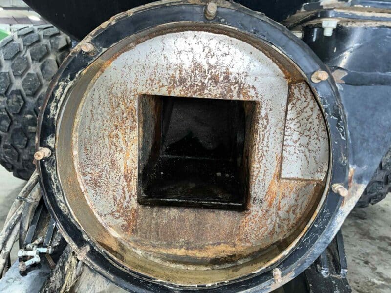 #4 Balzer 5000 Gallon Tanker w. Steerable Axle