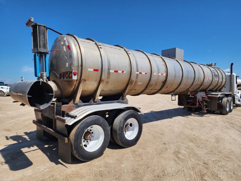 U-4688 1978 Kari-Kool 6500 Gallon Stainless Steel Semi Tanker