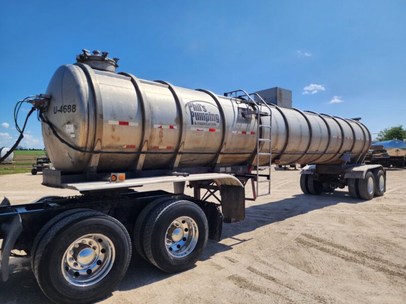 U-4688 1978 Kari-Kool 6500 Gallon Stainless Steel Semi Tanker