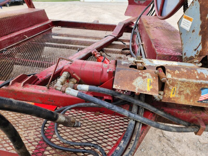 Hydro Engineering Tandem Axle Hose Cart Holds 1 Mile of 6″ Hose.