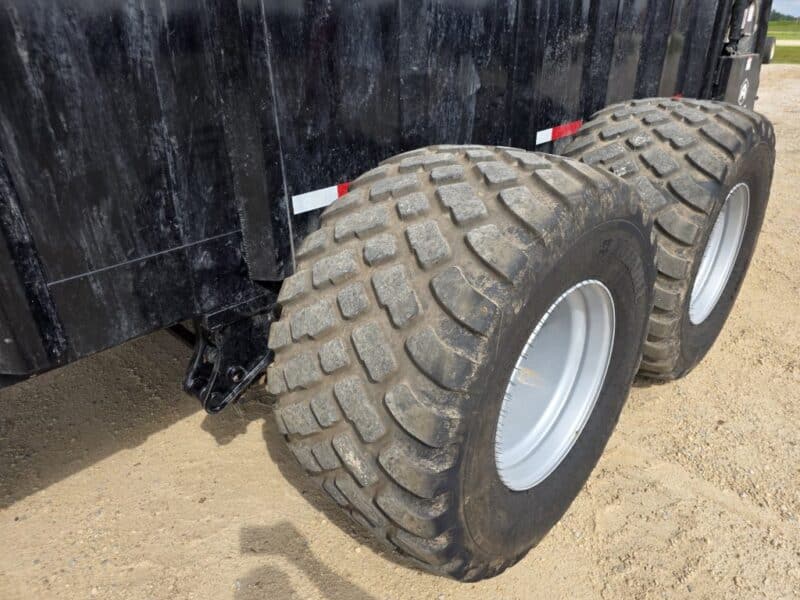 SBX800 Artex Manure Spreader
