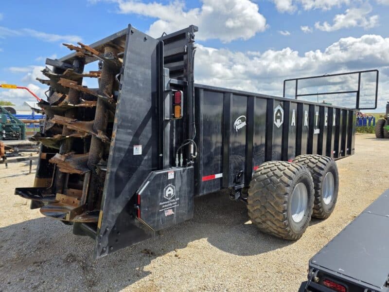 SBX800 Artex Manure Spreader