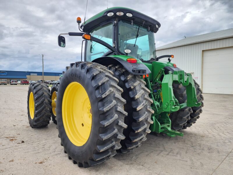 2013 JOHN DEERE 8360R, 360HP, MFWD, 9570 Hours, Pre Def, Front & Rear Duals