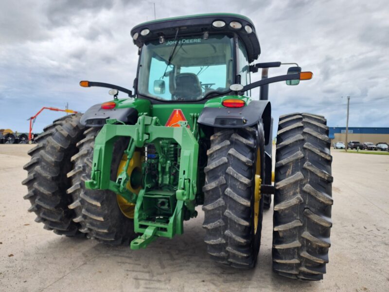 2013 JOHN DEERE 8360R, 360HP, MFWD, 9570 Hours, Pre Def, Front & Rear Duals