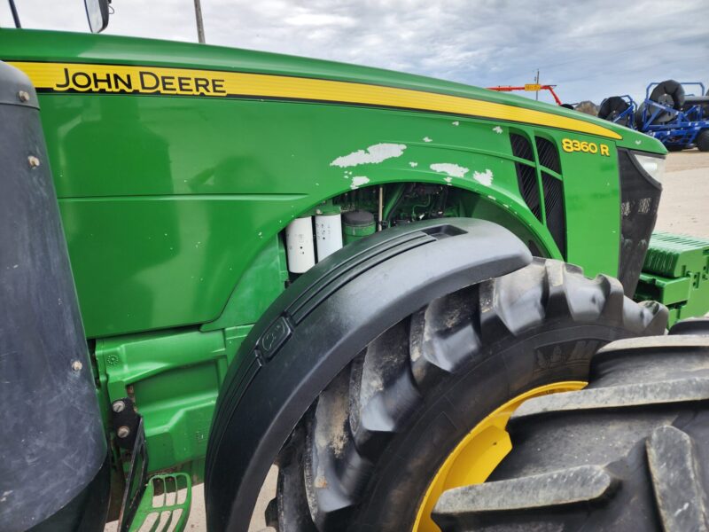 2013 JOHN DEERE 8360R, 360HP, MFWD, 9570 Hours, Pre Def, Front & Rear Duals