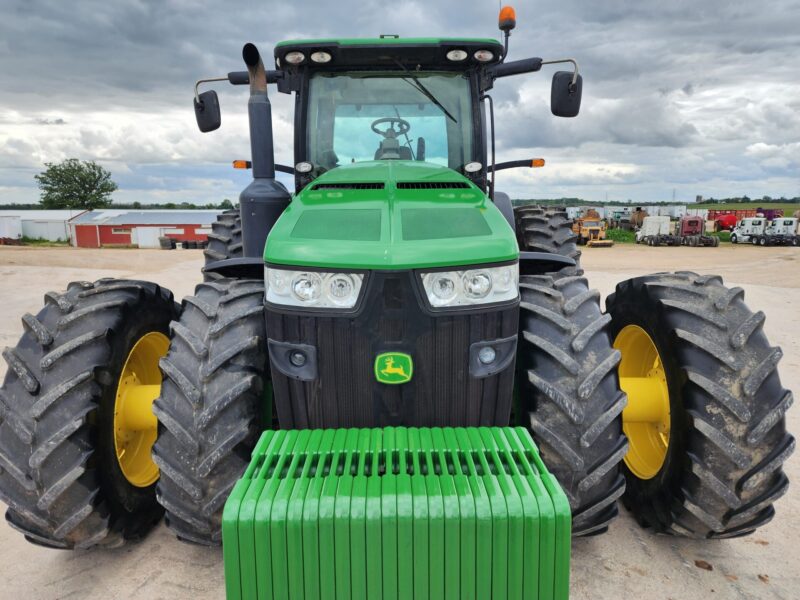 2013 JOHN DEERE 8360R, 360HP, MFWD, 9570 Hours, Pre Def, Front & Rear Duals