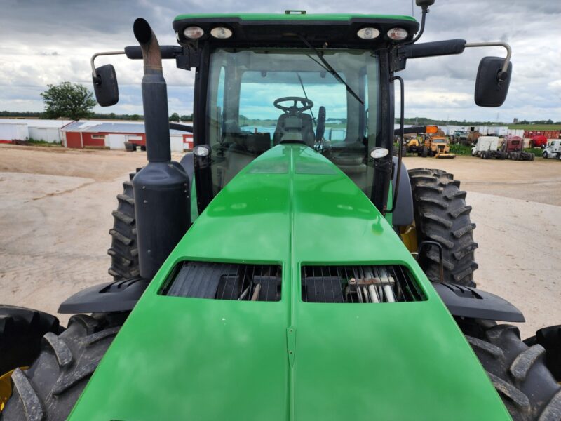 2013 JOHN DEERE 8360R, 360HP, MFWD, 9570 Hours, Pre Def, Front & Rear Duals