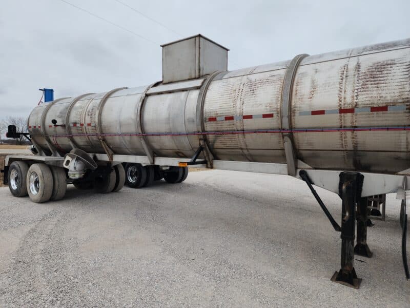 U-4753 1991 West-Mark 6700 Gallon Stainless Steel Semi Tanker