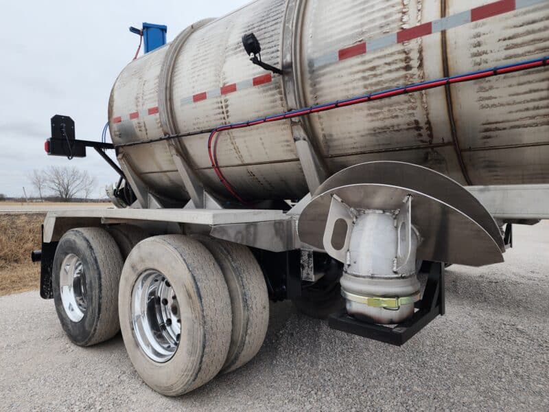 U-4753 1991 West-Mark 6700 Gallon Stainless Steel Semi Tanker