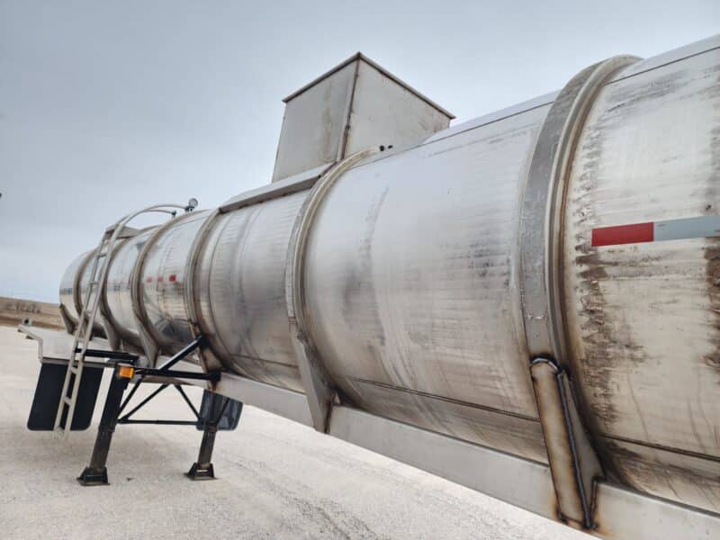 U-4753 1991 West-Mark 6700 Gallon Stainless Steel Semi Tanker