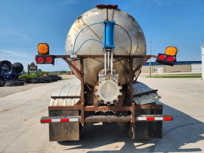 U-4757 1984 Bar-Bel 6500 Gallon Stainless Steel Semi Tanker