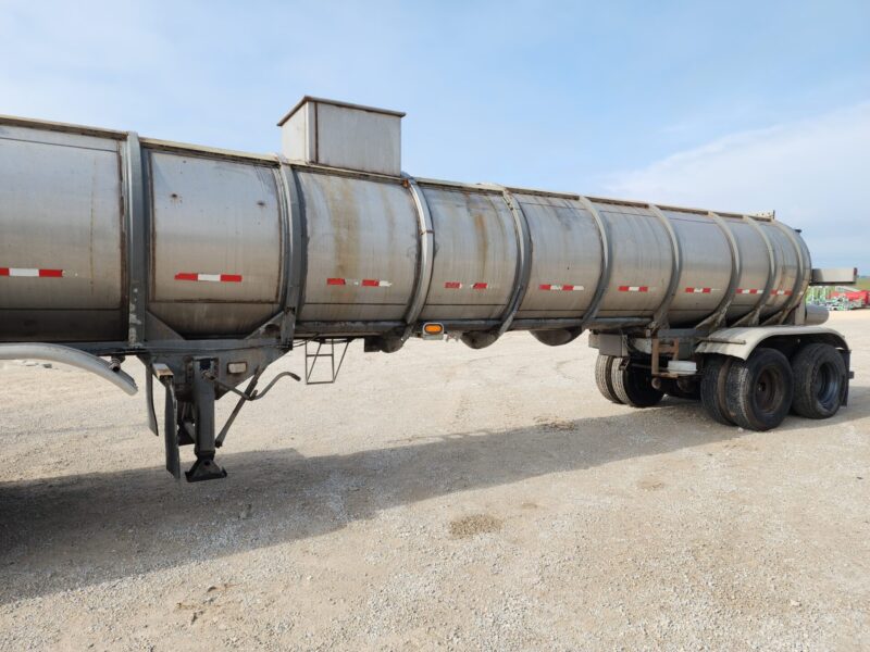 U-4759 6250 Gallon Stainless Steel Semi Tanker- 2-12″ Unload