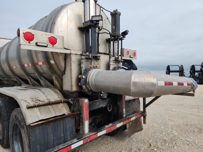 U-4759 6250 Gallon Stainless Steel Semi Tanker- 2-12″ Unload