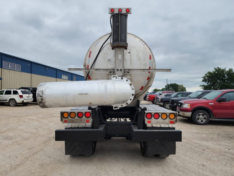 U-4762 6500 Gallon Stainless Steel Semi Tanker- 18″ Unload