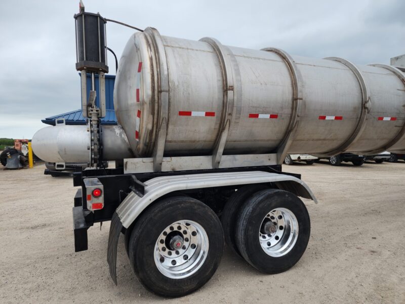 U-4762 6500 Gallon Stainless Steel Semi Tanker- 18″ Unload