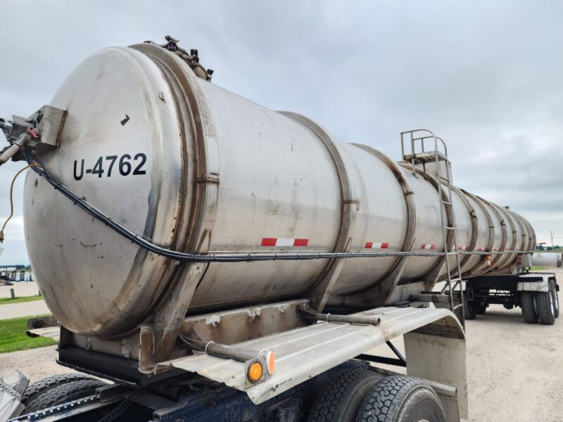 U-4762 6500 Gallon Stainless Steel Semi Tanker- 18″ Unload