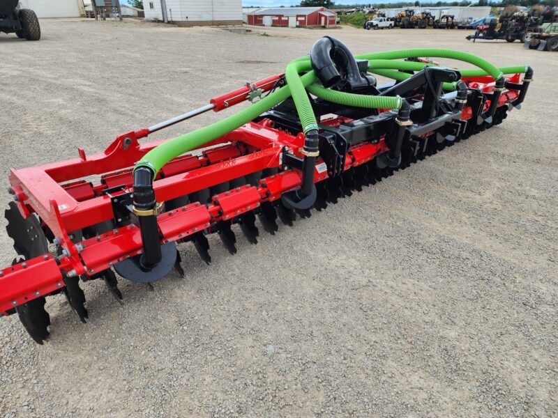 28′ Pottinger Manure Incorporation Disc w/ Distributor