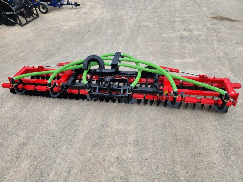 28′ Pottinger Manure Incorporation Disc w/ Distributor