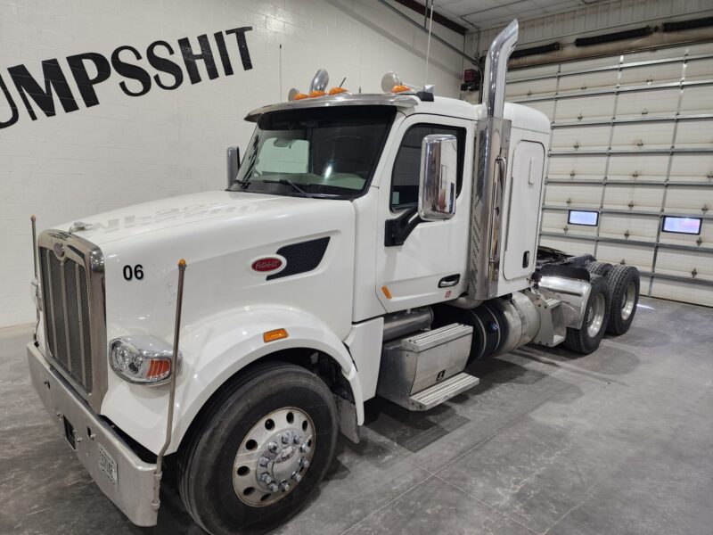 2018 Peterbilt 567