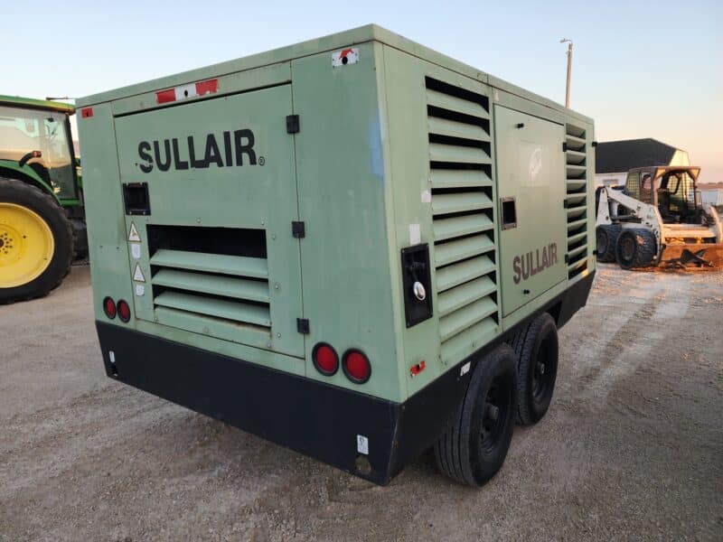 900 CFM SullAir Compressor Cat C9 Acert Engine. Only 5615 Hours.