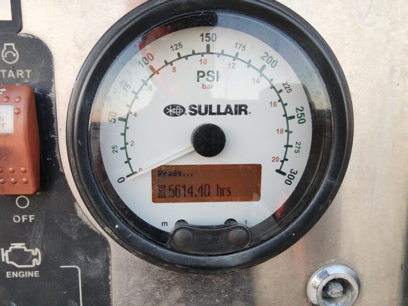 900 CFM SullAir Compressor Cat C9 Acert Engine. Only 5615 Hours.