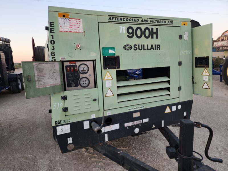 900 CFM SullAir Compressor Cat C9 Acert Engine. Only 5615 Hours.